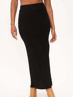 Fashion Nova Black Ribbed Maxi Pencil Skirt